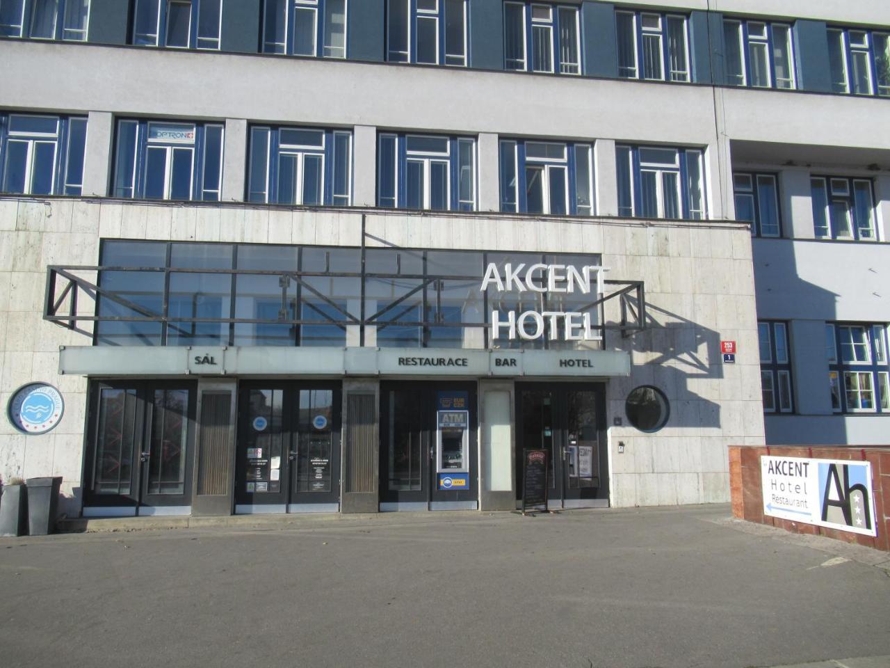 Akcent Hotel Praga Exterior foto
